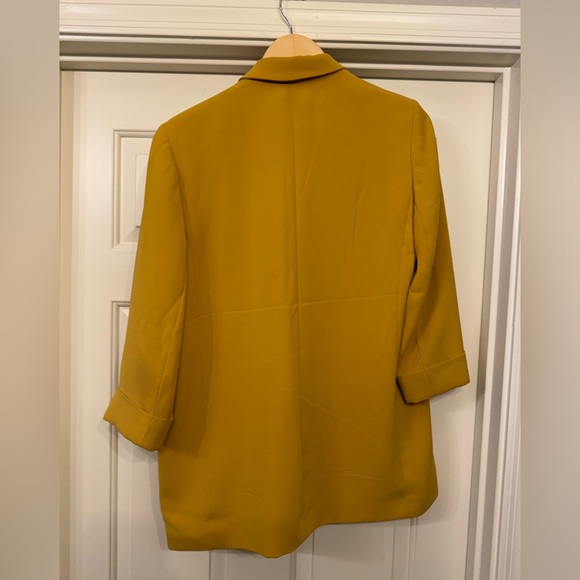 Express Blazer - Picture 2 of 2